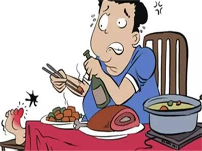 陈建春医生讲解“痛”是痛风的特点